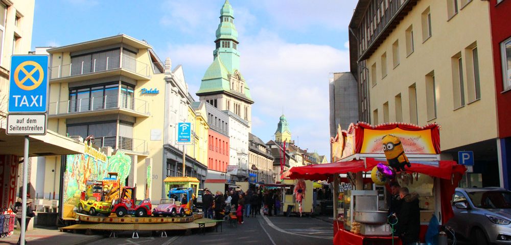 Verkaufsoffener Sonntag in Völklingen (Foto: Hell)